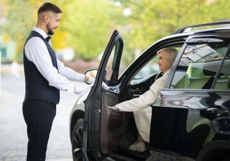 Reliable shuttle service from SeaTac airport with affordable rates, ensuring smooth, hassle-free transfers for all travelers.